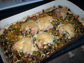 Csirkeszárnyak  zöldségágyon
