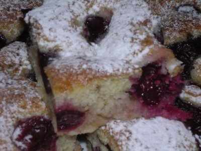 Meggyes pite