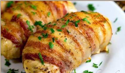 Baconos gombás csirke mell
