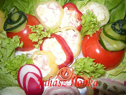 Krémsajtos töltött paprika