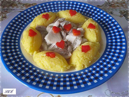 Citromos csirkemártás puliszkával