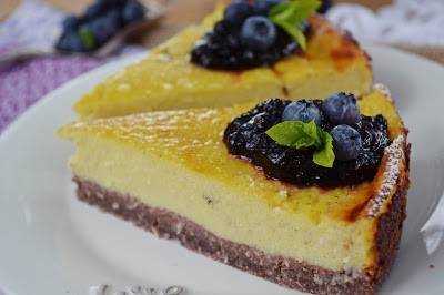 Sült "sajttorta" áfonya lekvárral (Erzsi)