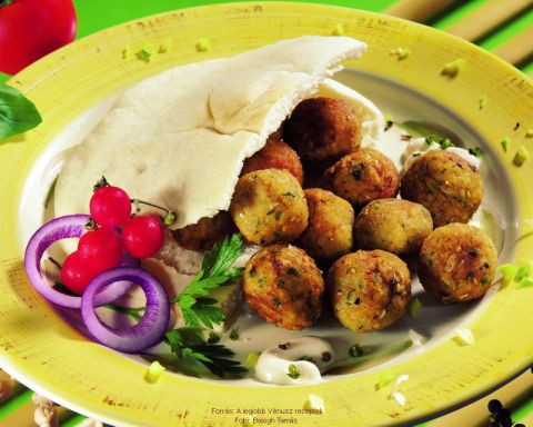 Csicseriborsófasírt – falafel