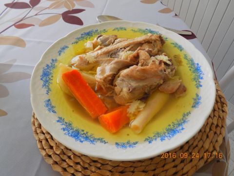 Falusi tyúkhúsleves a la Mami