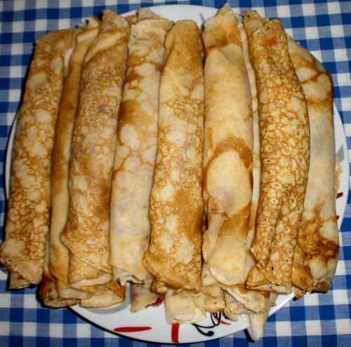 Palacsinta, lekváros, fahéjas