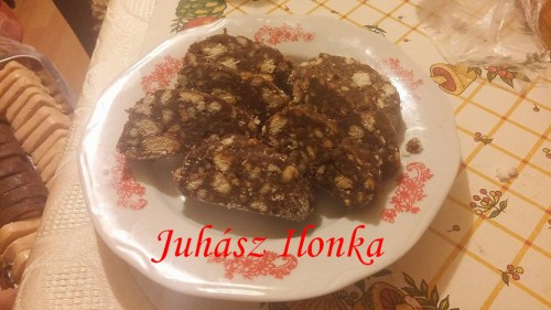 Pudingos kekszes rolád