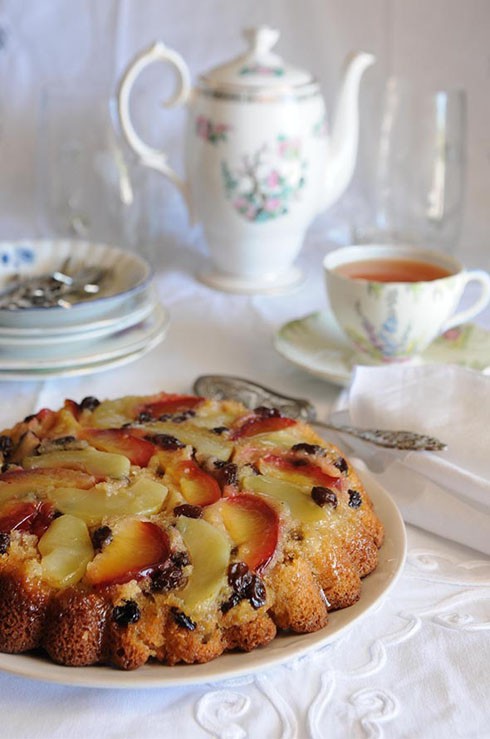 Szilvás, mazsolás alma torta