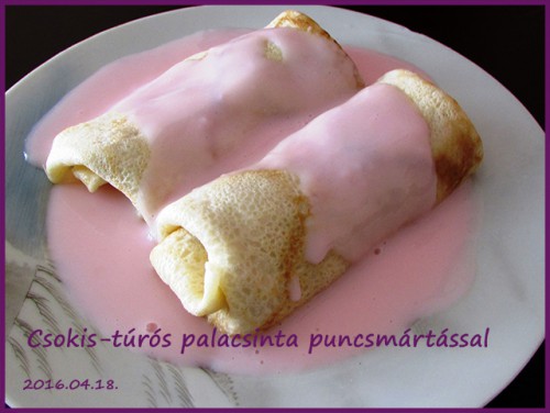 Csokis-túrós palacsinta puncsmártással