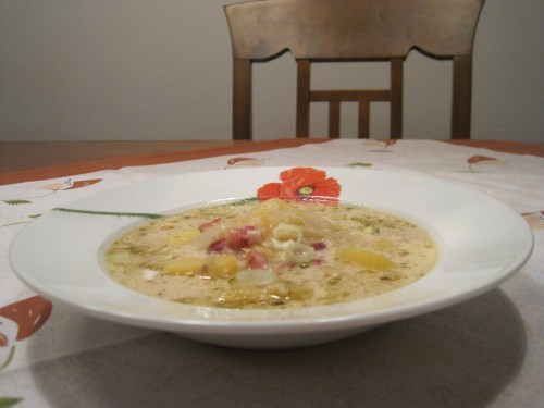 Póréhagymás burgonyaleves