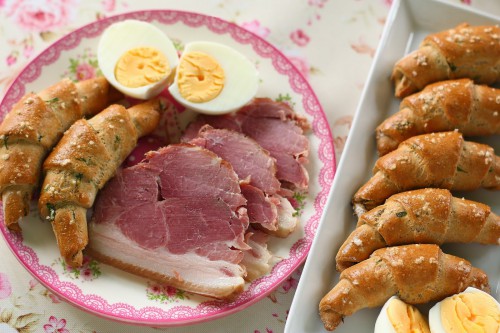Medvehagymás sós kifli (paleo)