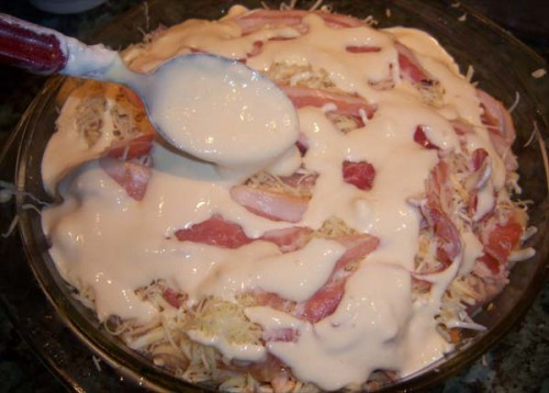 Baconos-sajtos rakott csirke