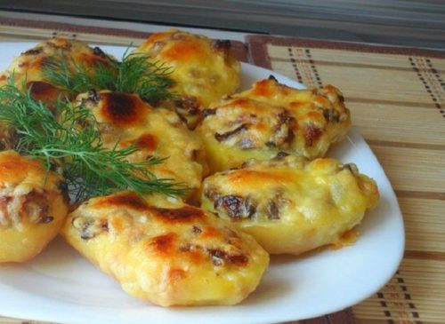 Töltött burgonya gombával