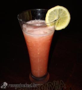 Grapefruit-citrom turmix