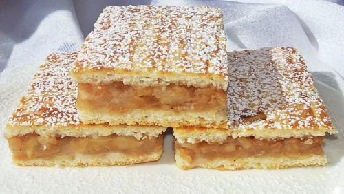 Évi almás pite