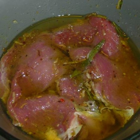 Pácolt hús