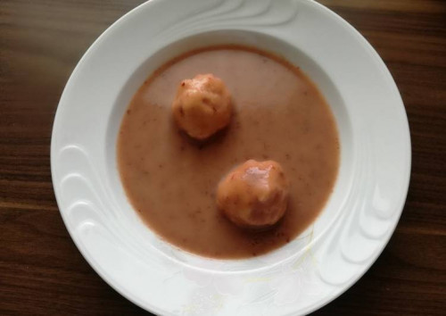 Sütőtökös szilvaleves túró gombóccal