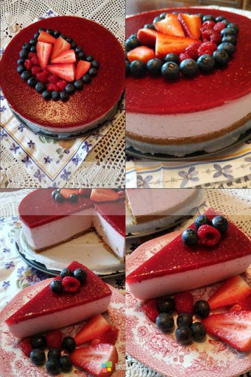 Eper-Joghurtos Mousse Torta Málnazselével