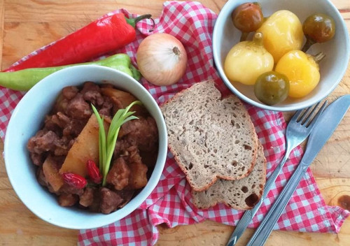 Pincepörkölt